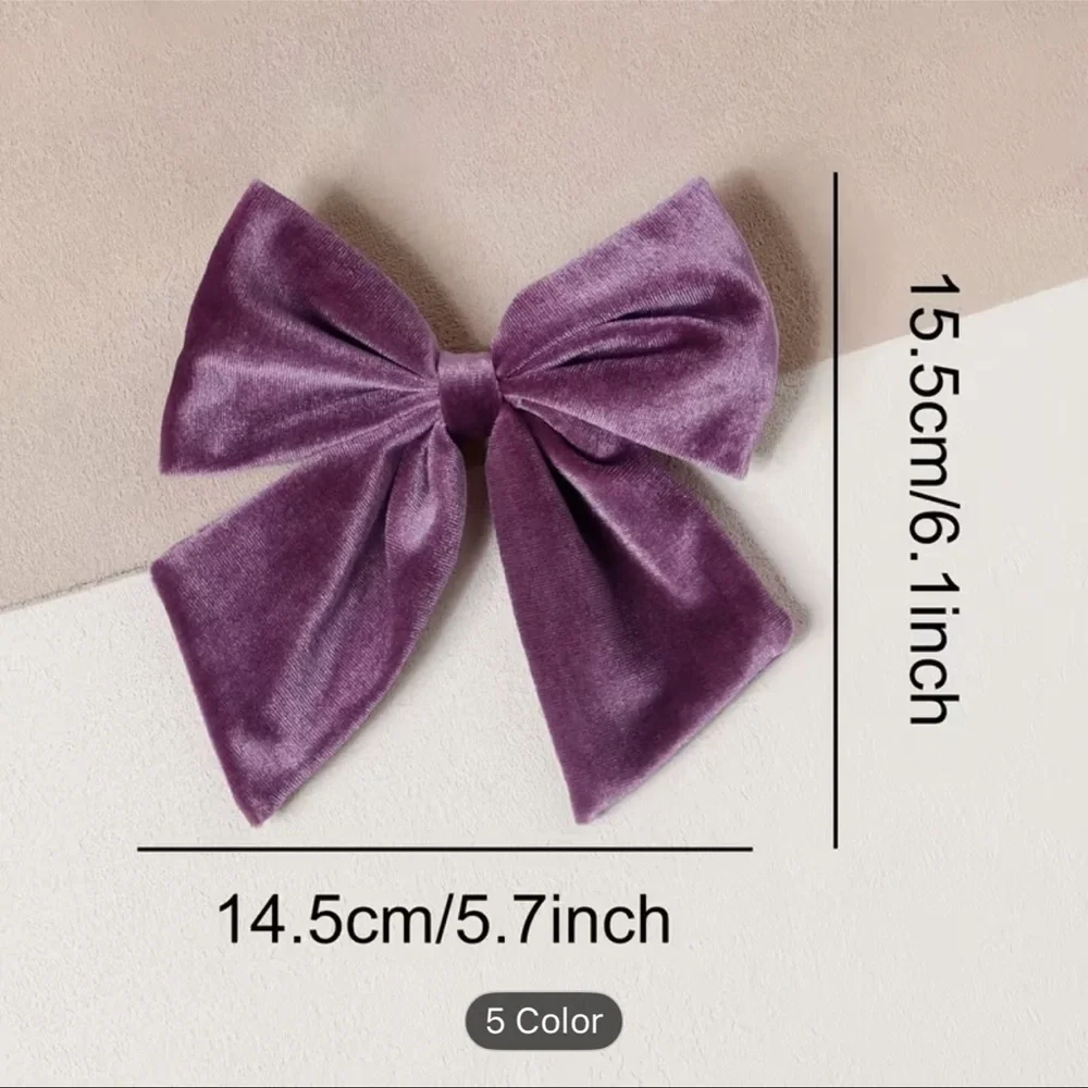 Elegant White Bow Hair Clip.